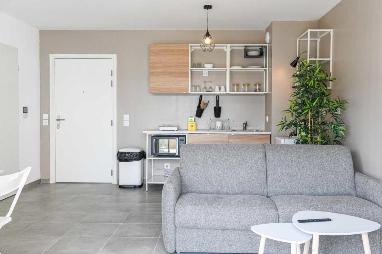 Appart Avec Terrasse Et Parking A 2 Min Du Metro Marseille Kültér fotó